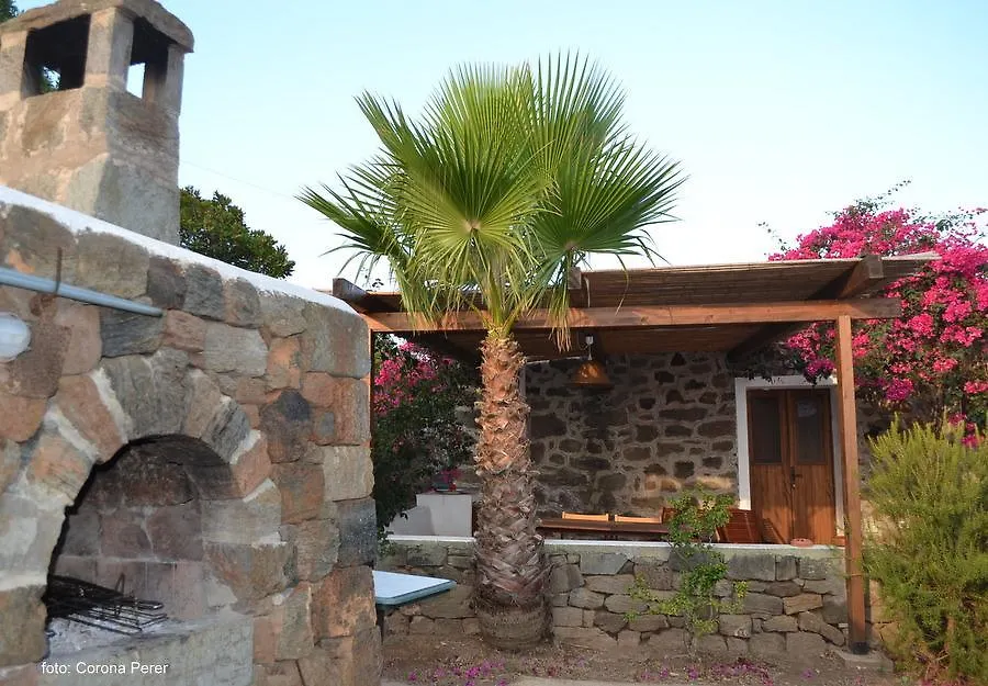 Dammuso Primavera Pantelleria 0*,  Italia